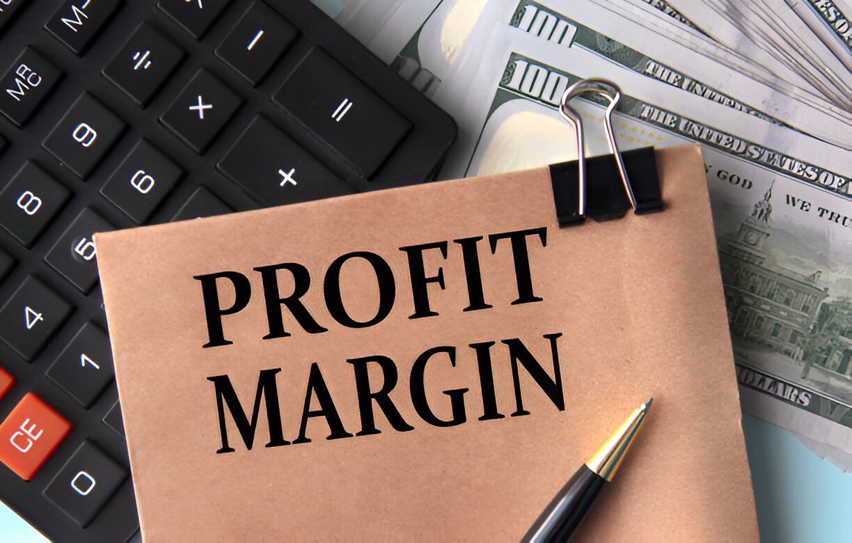 Maximizing Profit Margins on Amazon: It Achieves Profitability Through Strategic Pricing Practices